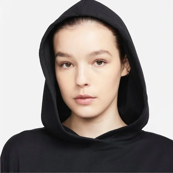 NIKE Yoga Luxe Women's Cropped Fleece Hoodie - Picture 4 of 5